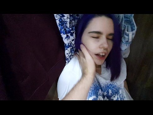 ❤️ Našel sem svojo sestro v omari in ji pomagal narediti ️ Pravi pornič pri nas